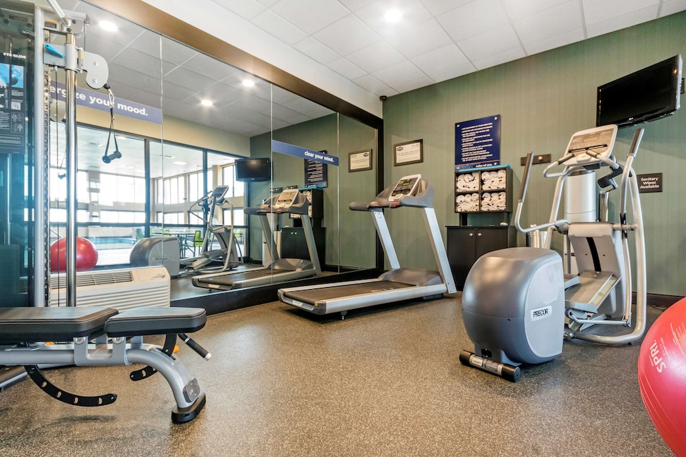 Hampton Inn Richmond - photo 20