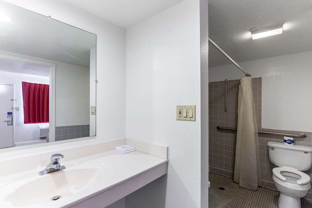 Motel 6 Pensacola FL Airport West - photo 20