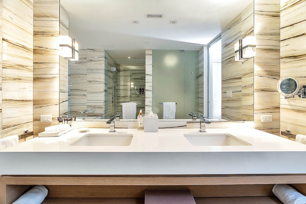 Private Residences at W SoBe by LRMB - photo 44