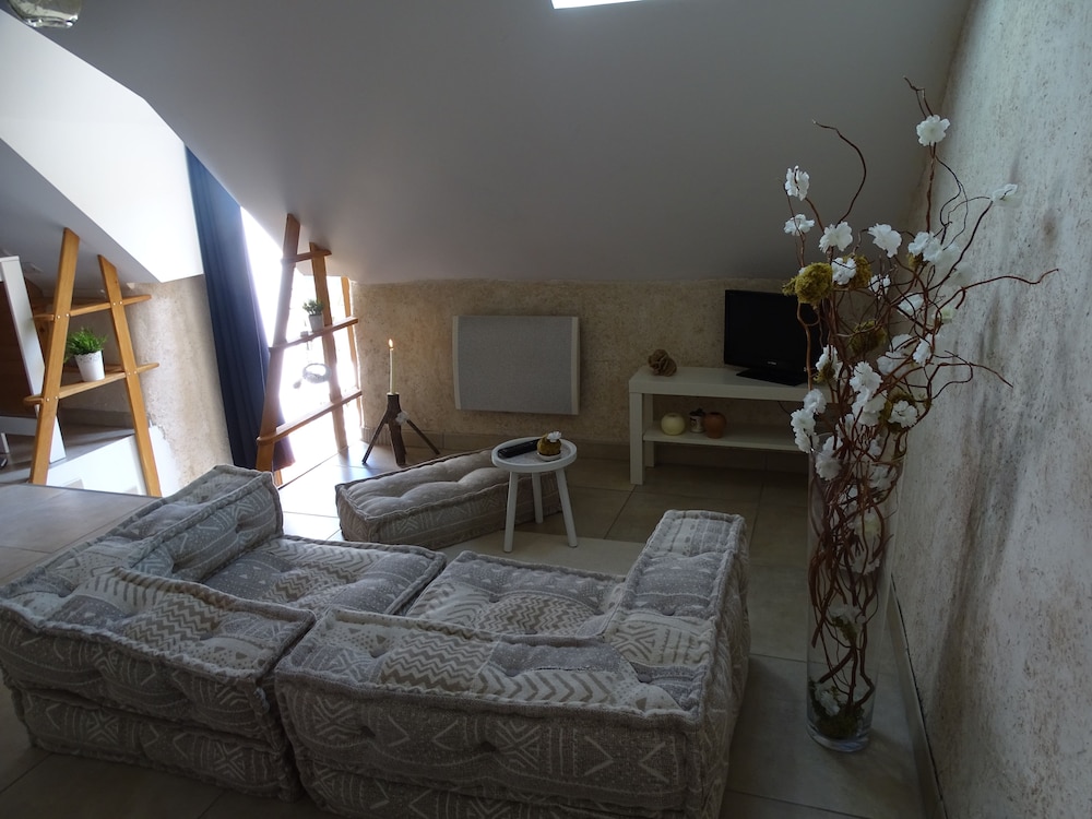Studio Gant Ar Gwenn Haut en Couleurs — hotel in Saint-Quay-Perros