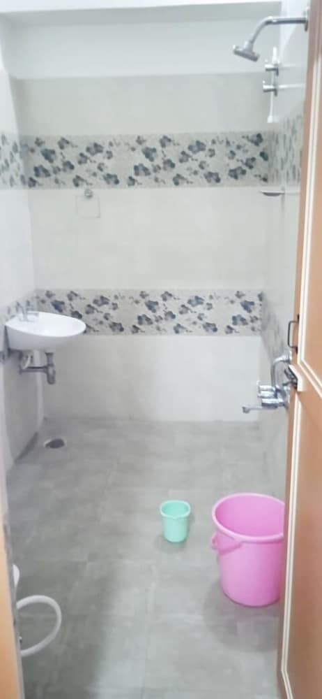 J Residency - last minute hotel in Unknown City