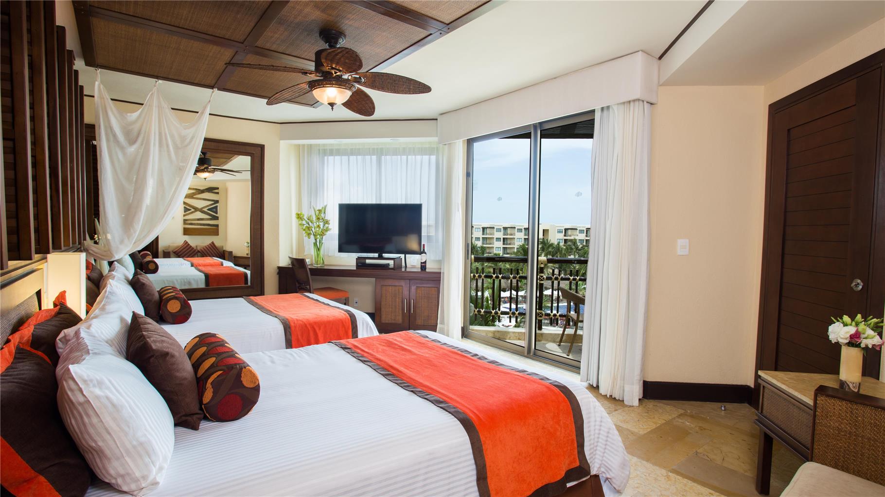 Guest room