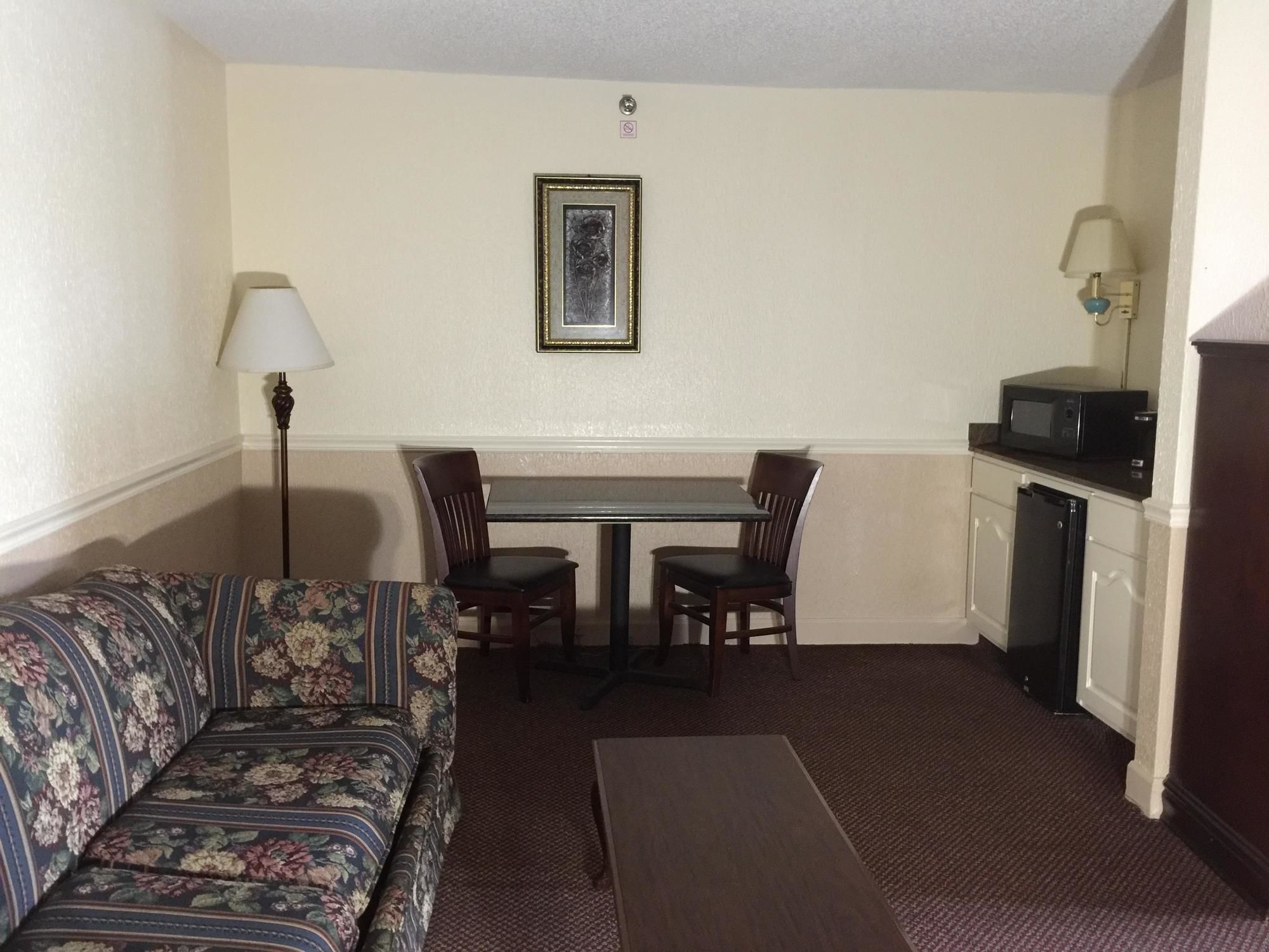 SureStay Plus Hotel by Best Western Baton Rouge - photo 2