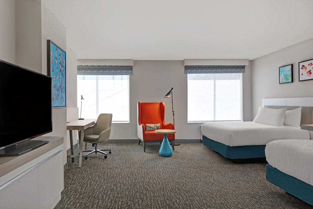 Hilton Garden Inn Jacksonville JTB Deerwood Park - photo 9