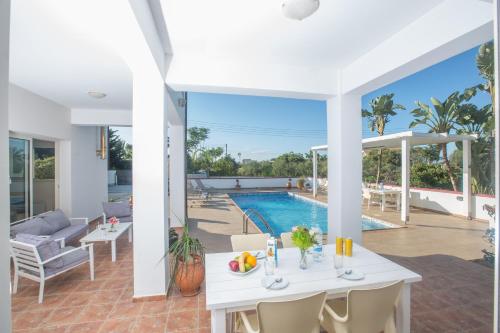 Villa Orka