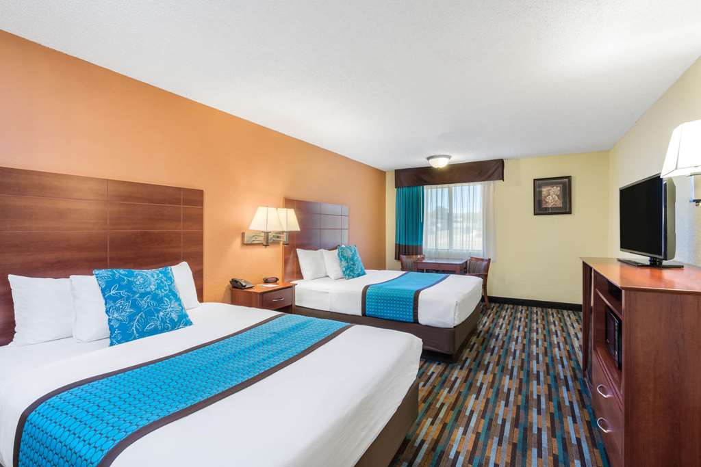 Days Inn by Wyndham Tucumcari - photo 6