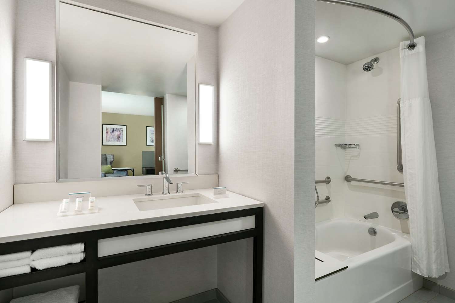 Hilton Garden Inn Springfield - photo 15