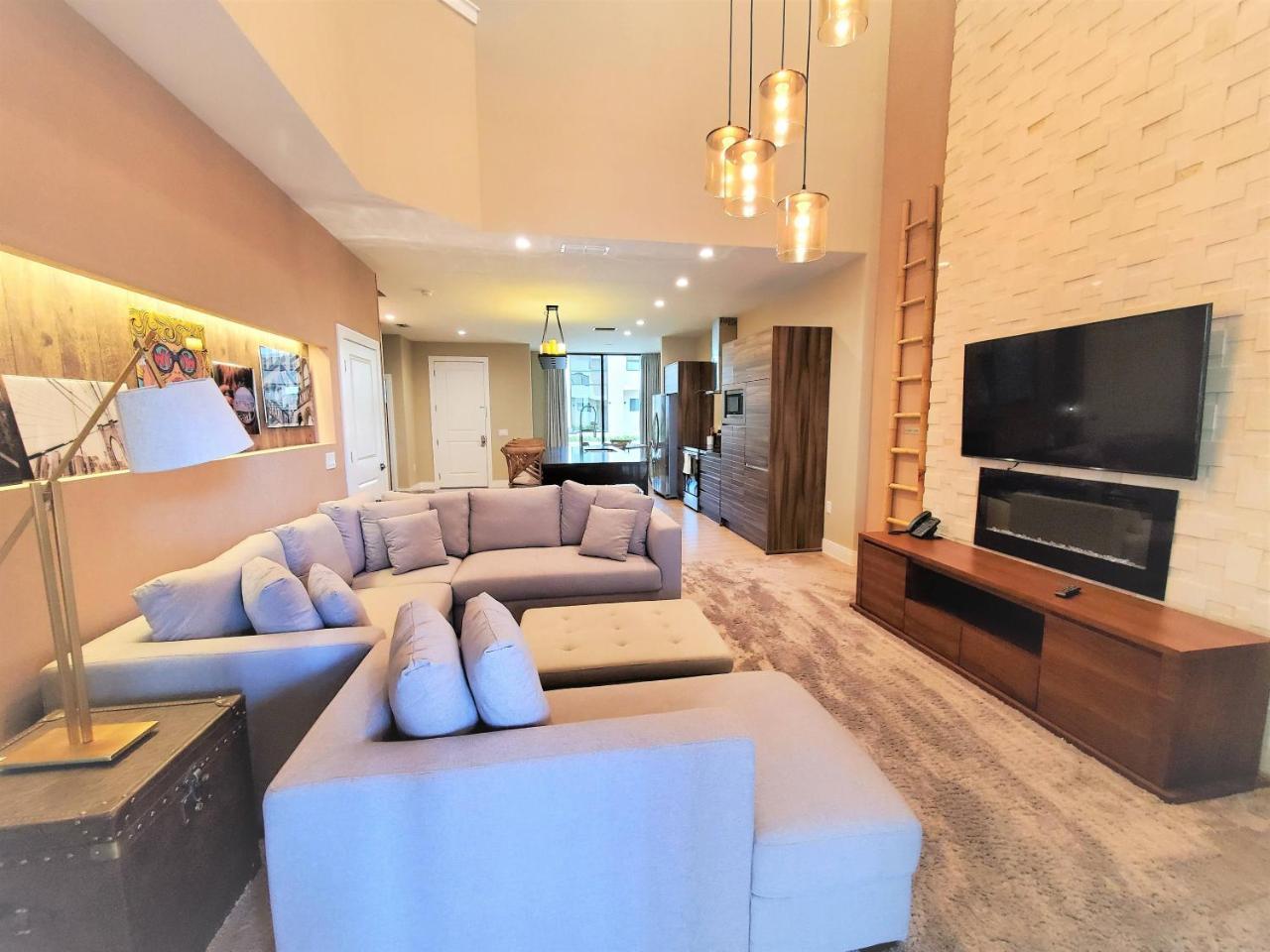 7562 Magic Village nice 8guests 4suites 8 min Disney in Orlando, United States