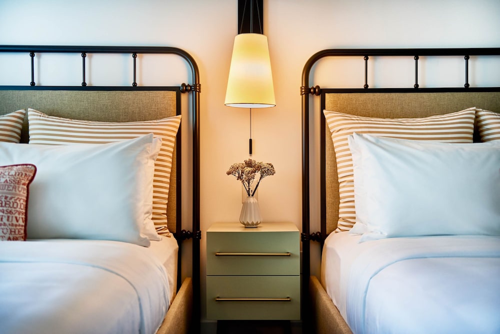 The Casso Raleigh a Tribute Portfolio Hotel - photo 10