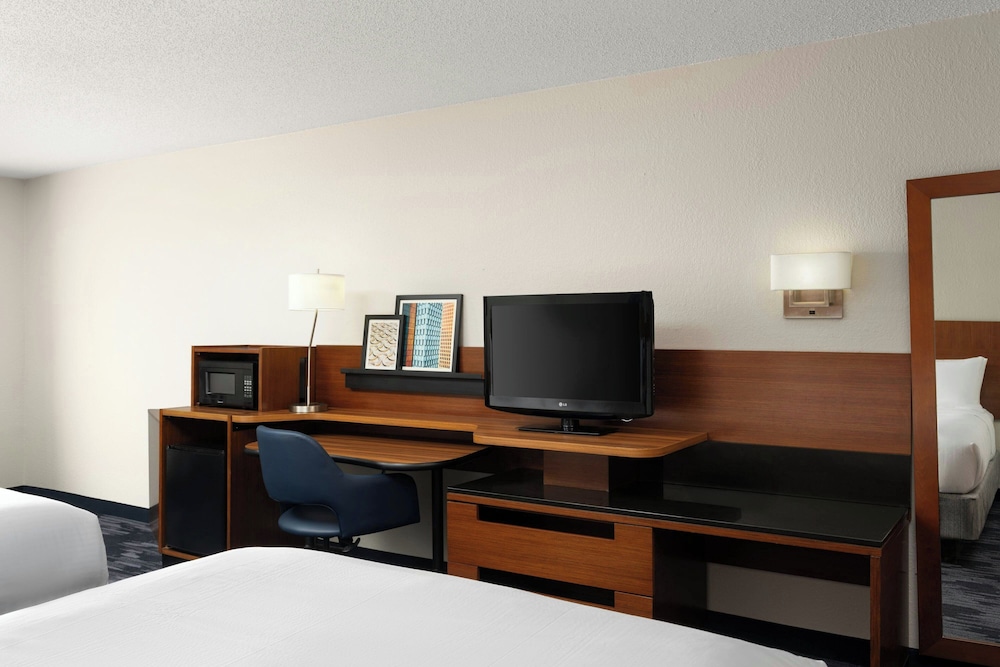 Fairfield Inn & Suites by Marriott Tifton - photo 3