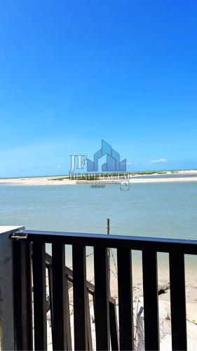 CS Chalé mobiliado com ar condicionado na praia do sossego itamaracá PE in Itamaraca, Brasil