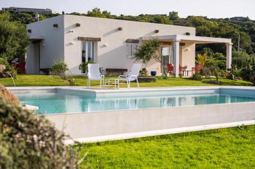 Villa Fior d'Acqua — 4-Star Luxury Hotel in Castelsardo, Italy