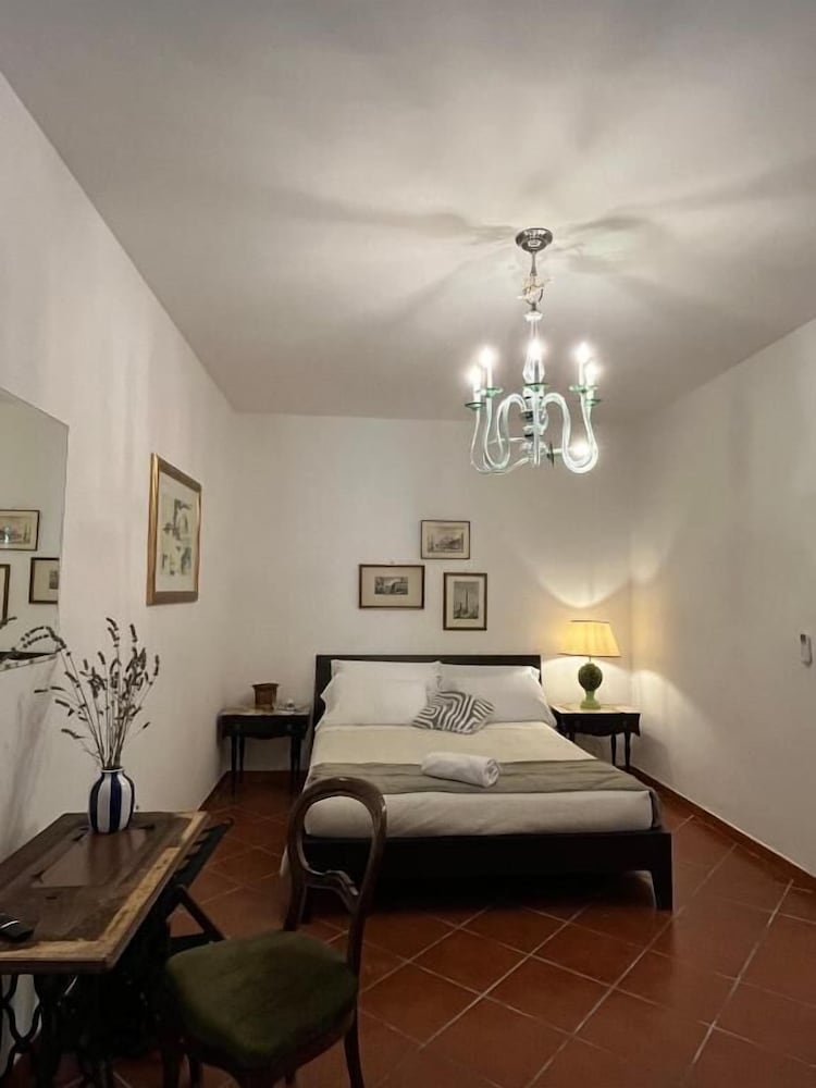 Levante Camere — hotel in Calderara Di Reno