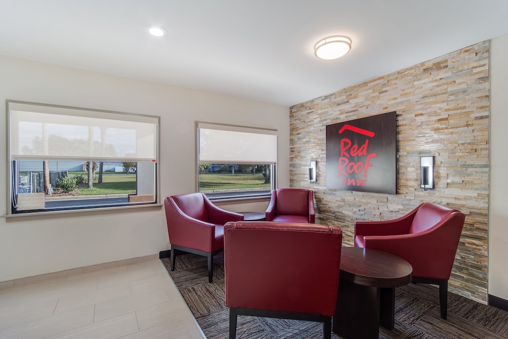 Red Roof Inn St George SC - photo 2