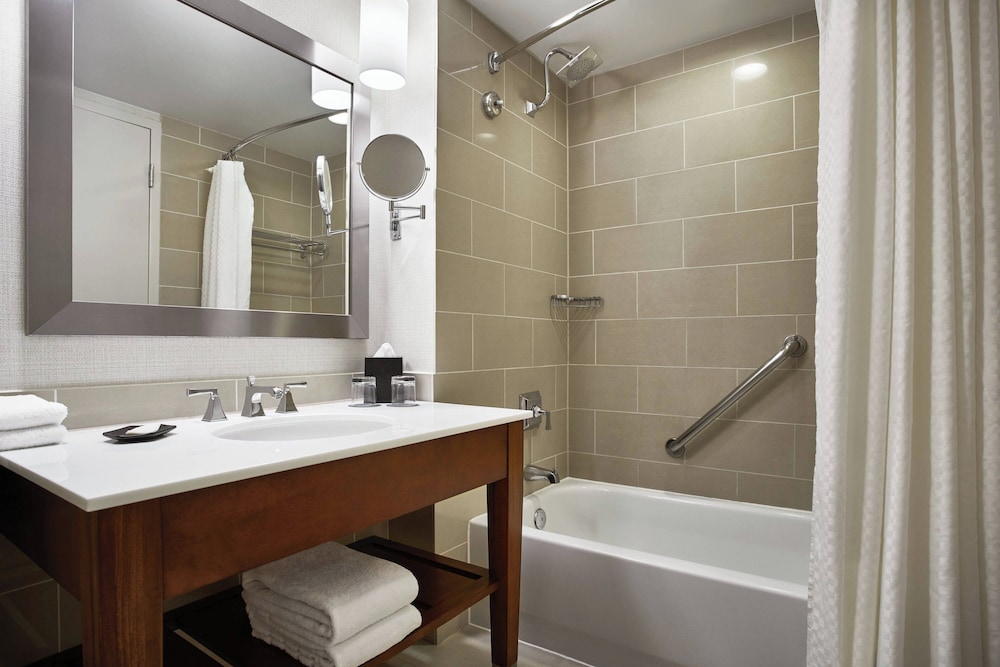 The Westin Virginia Beach Town Center - photo 12