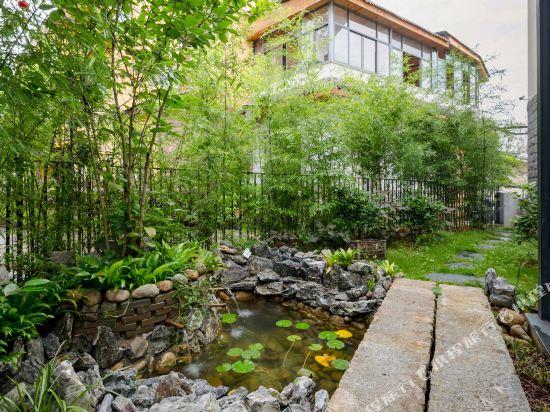 Floral Shangyou Xiaozhu in Wuyishan, People's Republic of China