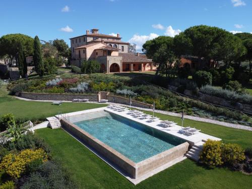 Villa Preselle Country Resort - carbon neutral hotel in Scansano