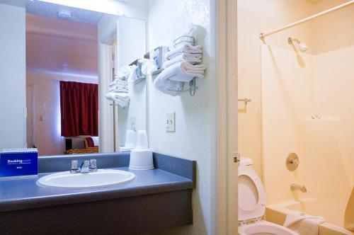 E Z 8 Motel San Jose Ii - photo 15