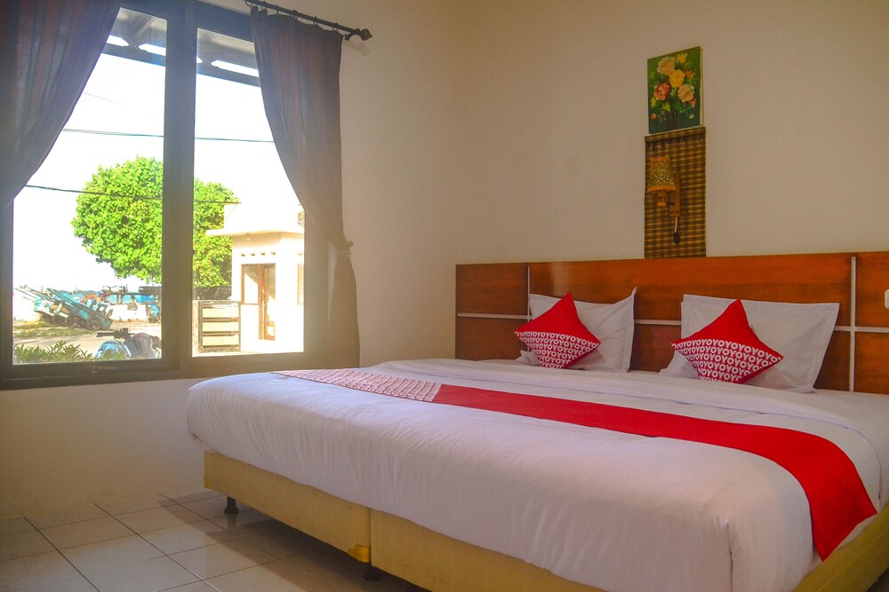 OYO 798 Yokima Beach Hotel in Tasikmalaya, Indonesia