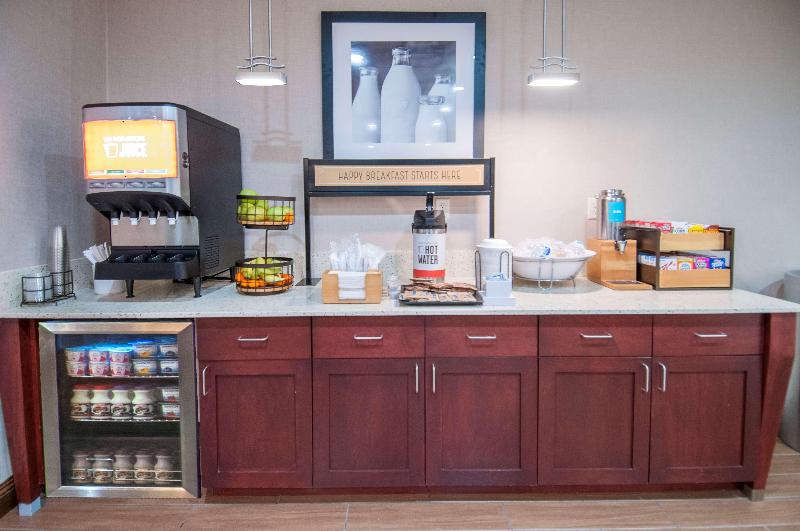 Hampton Inn Opelousas - photo 94