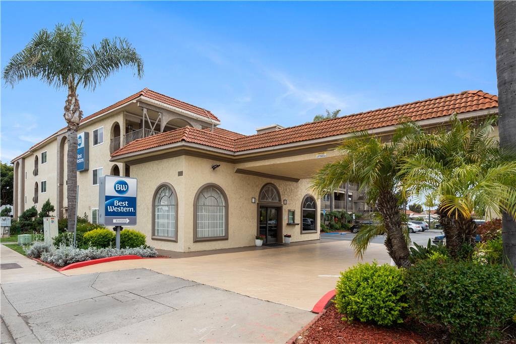 Best Western San Diego Miramar Hotel - photo 30
