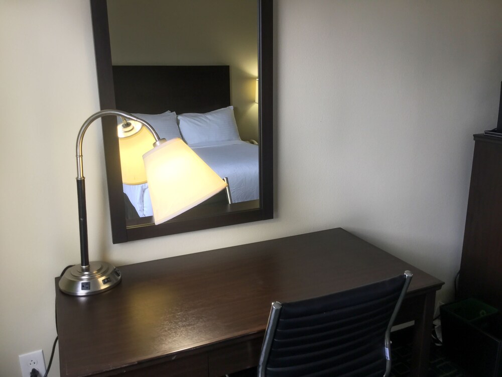 Best Western Charleston - photo 13