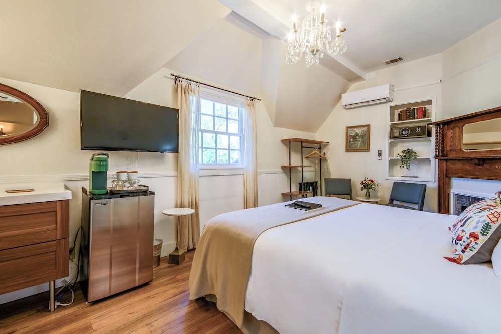 Cedar Gables Inn - photo 52