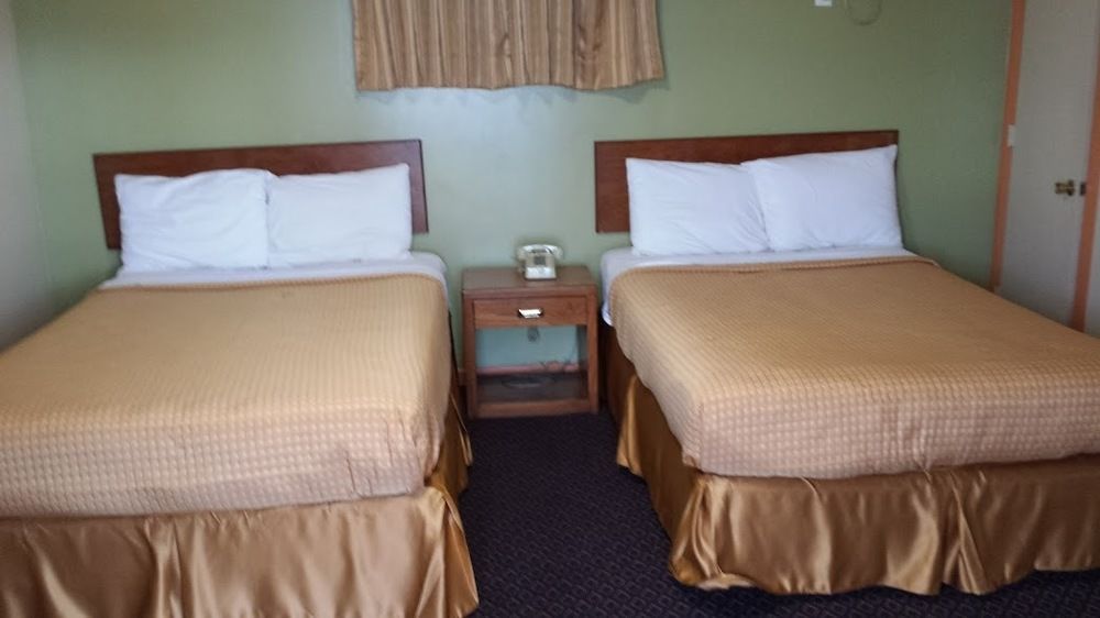 Happy Journey Motel - photo 11