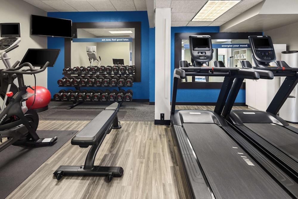 Hampton Inn Minneapolis NW Maple Grove - photo 23