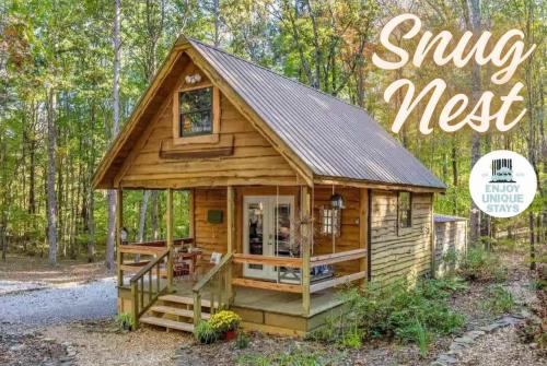 The Snug Nest Nestled in Canopy Woods — hotel in Mentone