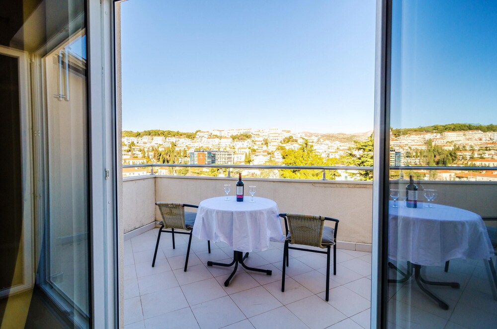Apartment With one Bedroom in Dubrovnik With Wonderful sea View Furn