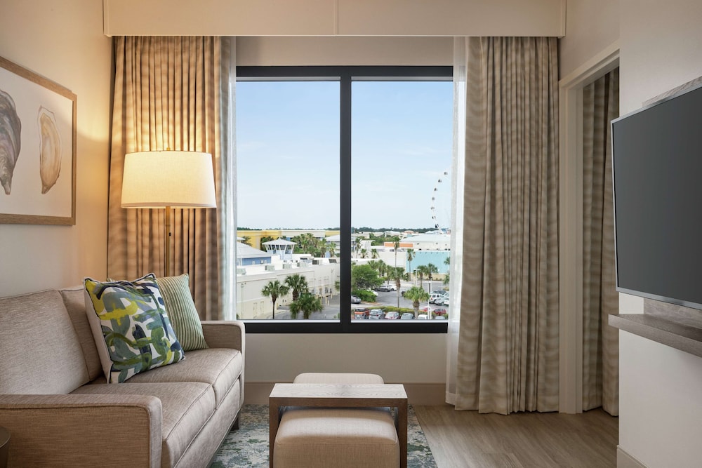 Embassy Suites by Hilton Panama City Beach Resort - photo 27