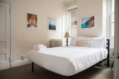 Charming 1 Bedroom Newbury Street — 4-Star Luxury Hotel in Boston, United States