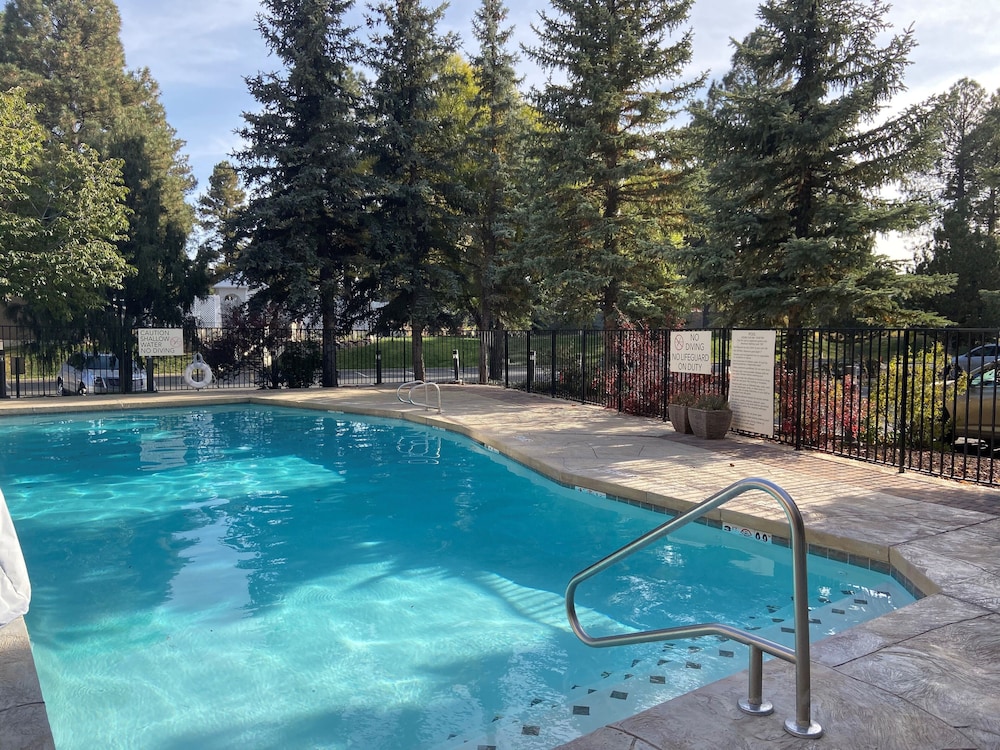 DoubleTree by Hilton Hotel Flagstaff - photo 88