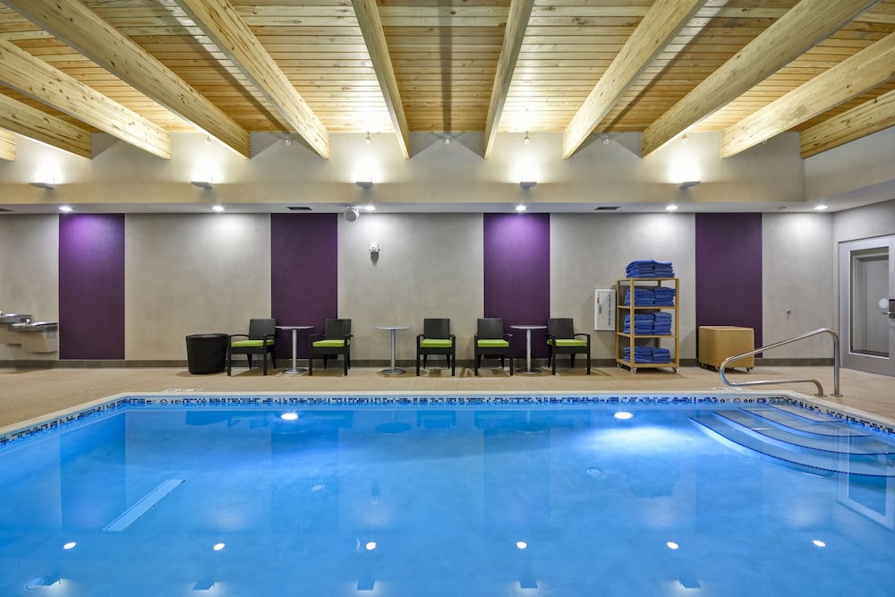 Home2 Suites by Hilton Stow - photo 21