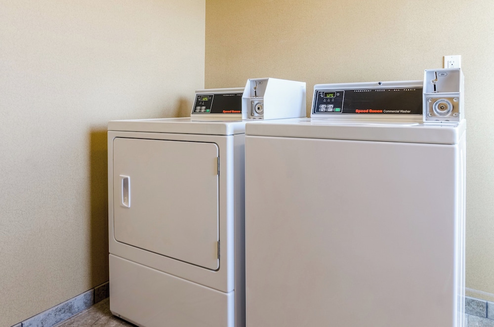 Cobblestone Hotel & Suites McCook - photo 26