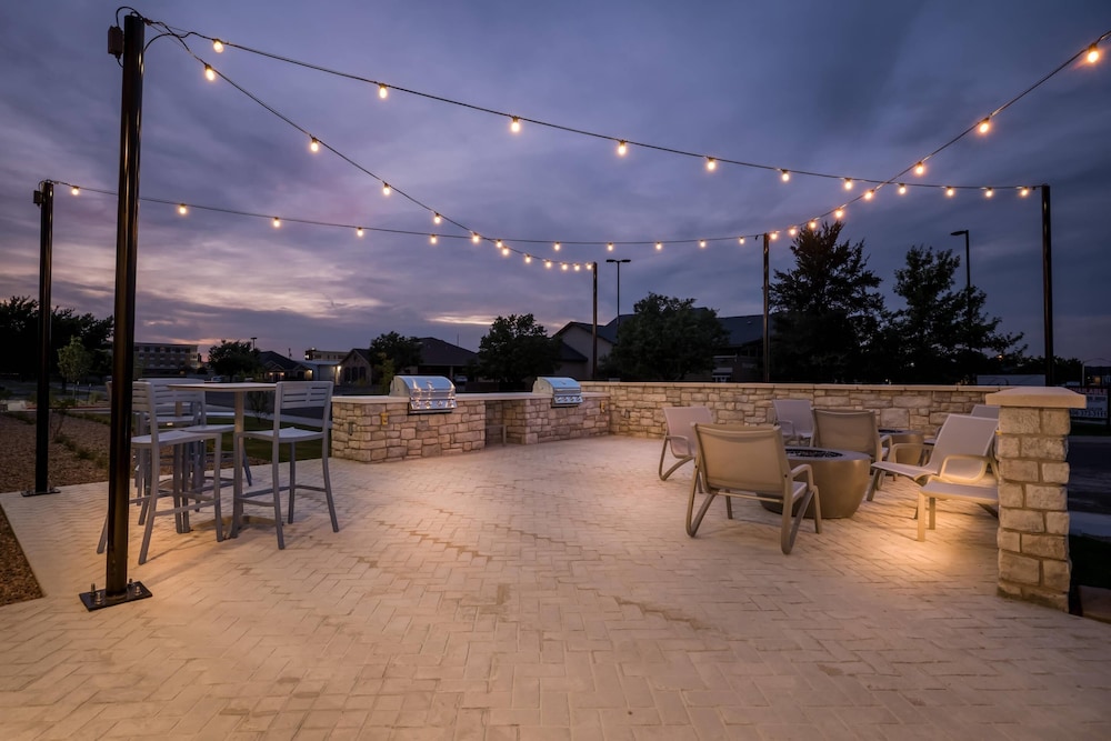 Everhome Suites Amarillo West Medical Center - photo 43