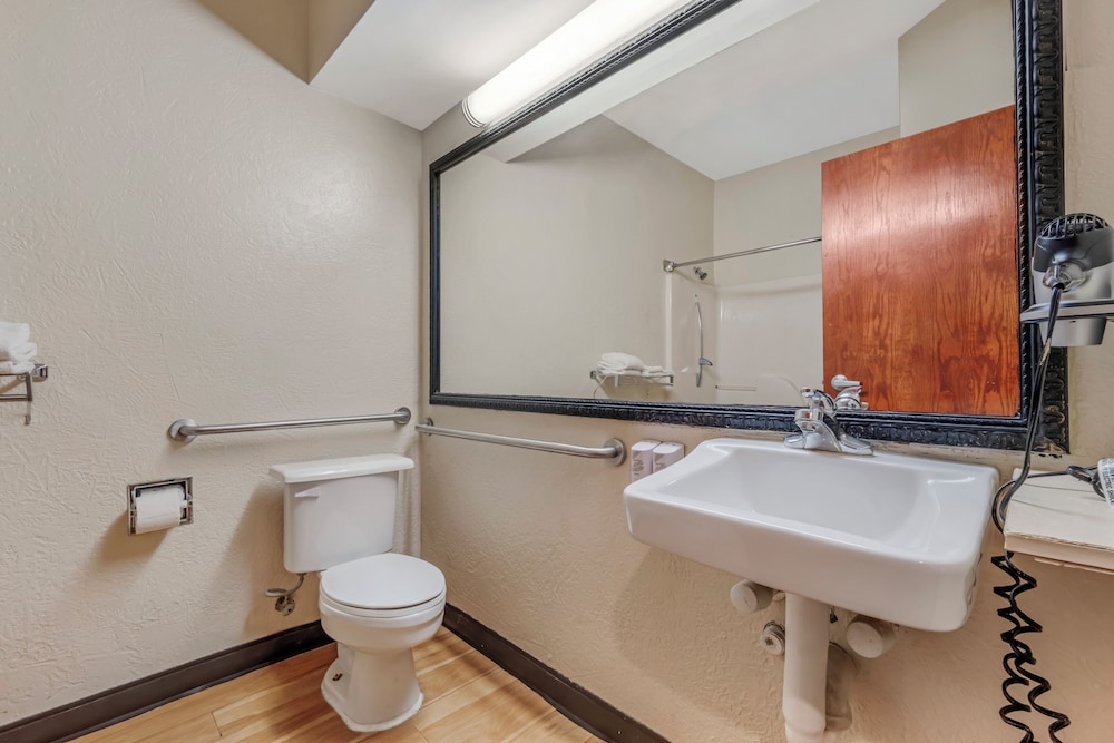 Red Roof Inn Dumas - photo 6
