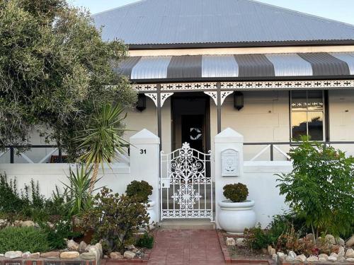 Stay at Molly in Prince Albert, South Africa