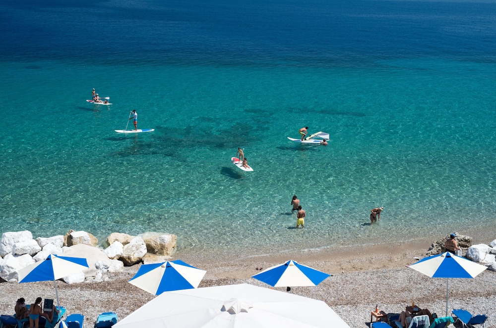 Lido Hotel — Xylokastro
