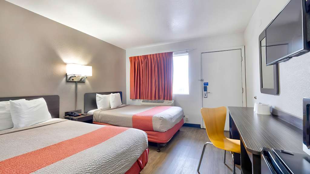 Motel 6 Gallup NM - photo 21