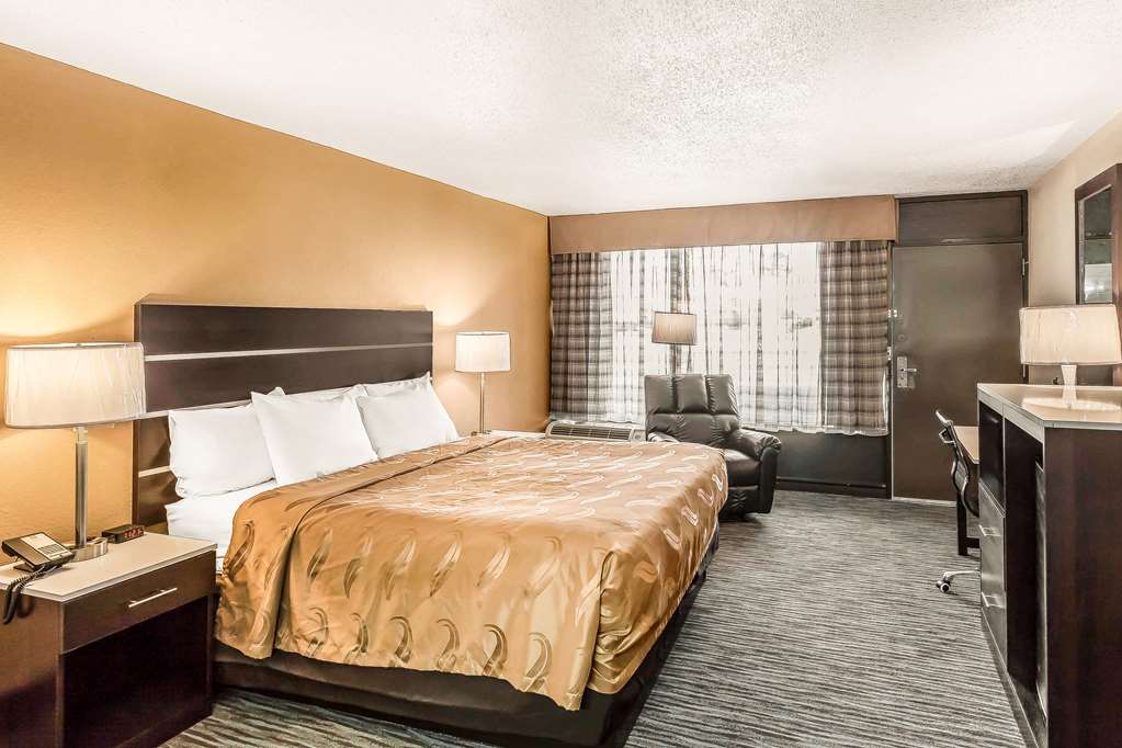 Quality Inn South Boston Danville East - photo 12