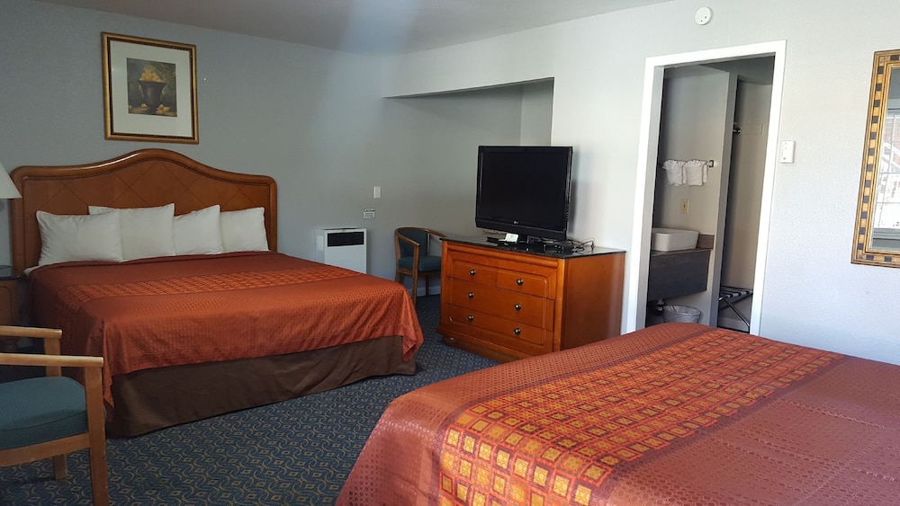 Lake Ridge Hotel - photo 27