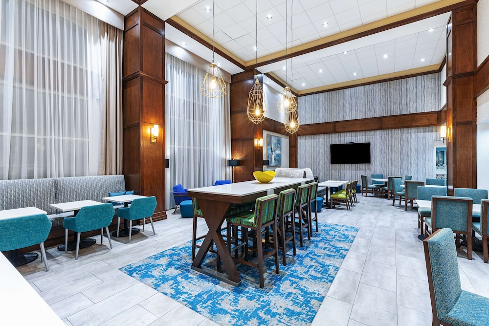 Hampton Inn & Suites Houston Heights I 10 - photo 4