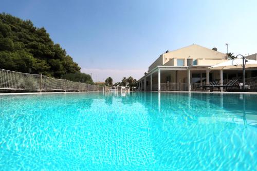Salicornia Sea view villa with pool — 4-Star Luxury Hotel in Marsala, Italy