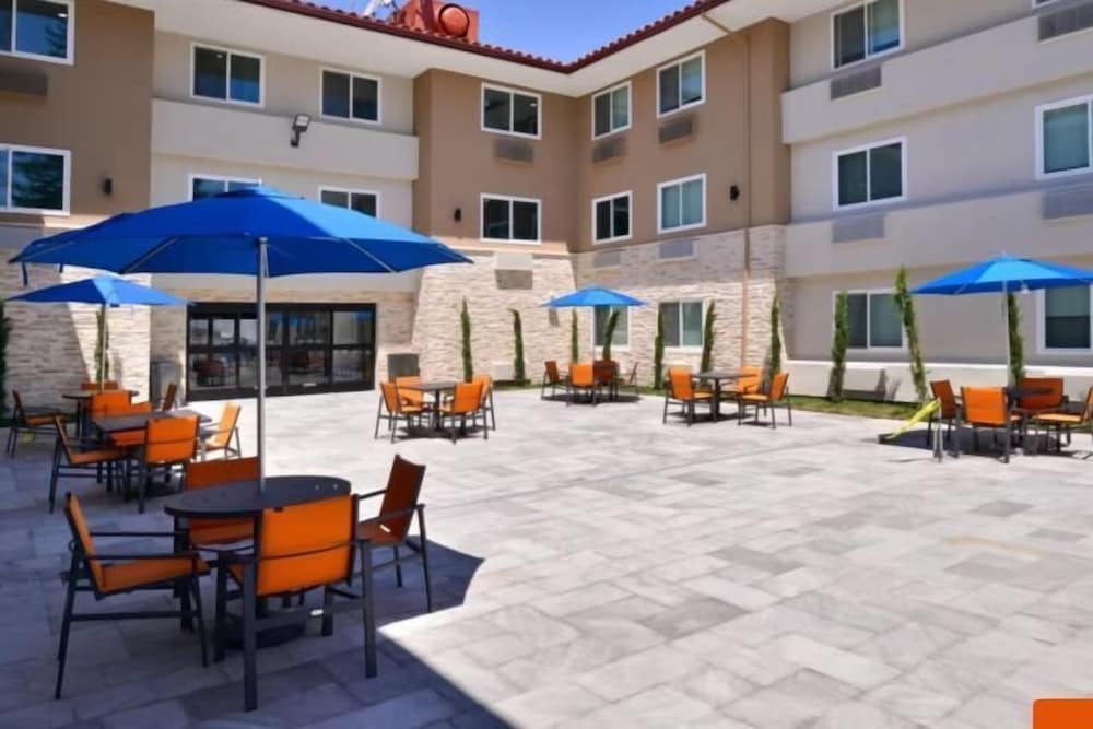 Holiday Inn Express Santa Rosa North by IHG - photo 25