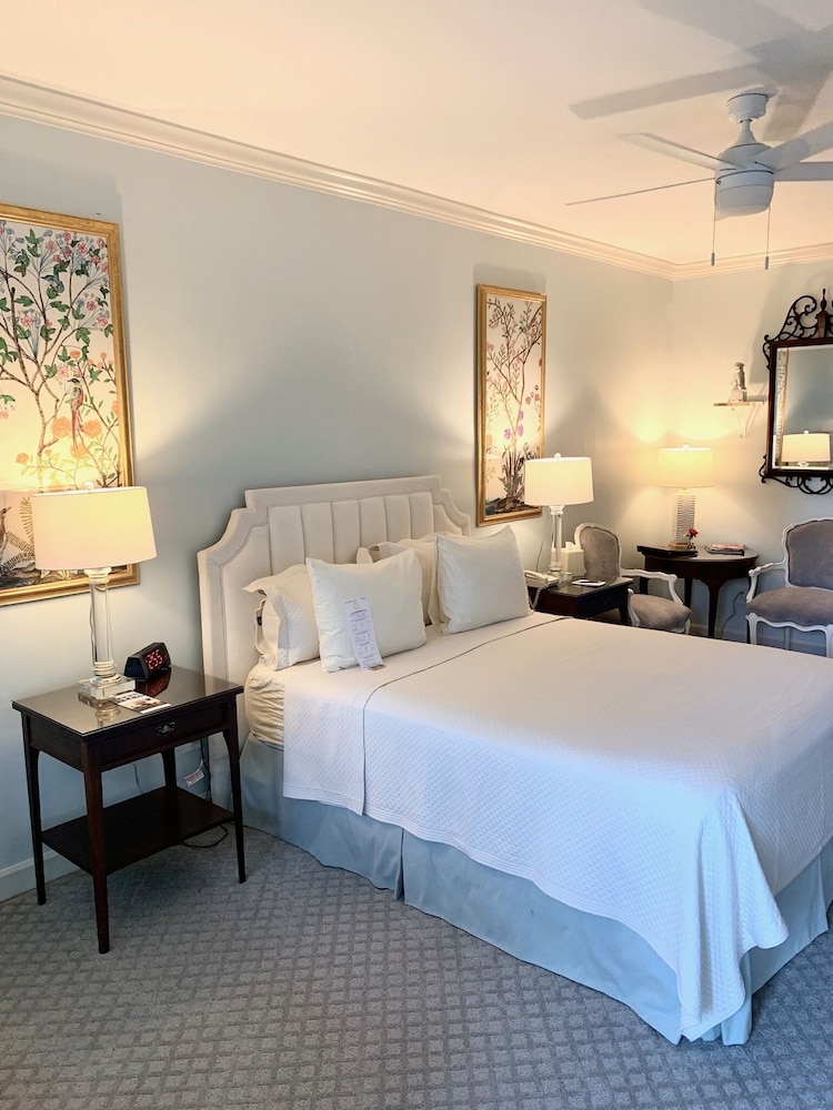1842 Inn - photo 46