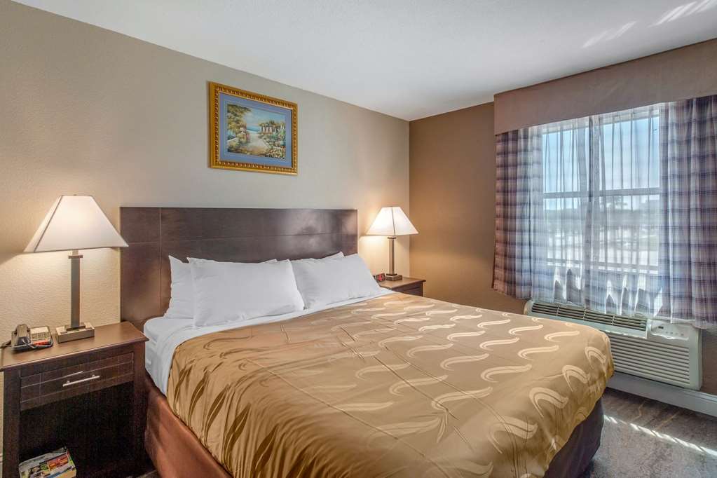 Quality Inn Port Arthur Nederland - photo 11