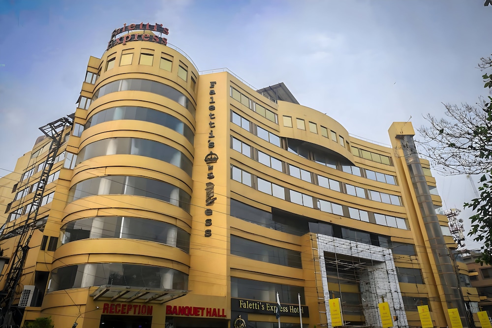 Studio Lungomare - carbon neutral hotel in Vlore
