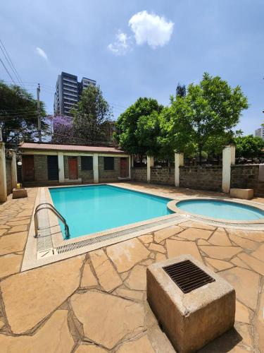 Daykio at Chania 3 Bedroom Apt with Pool in Kilimani